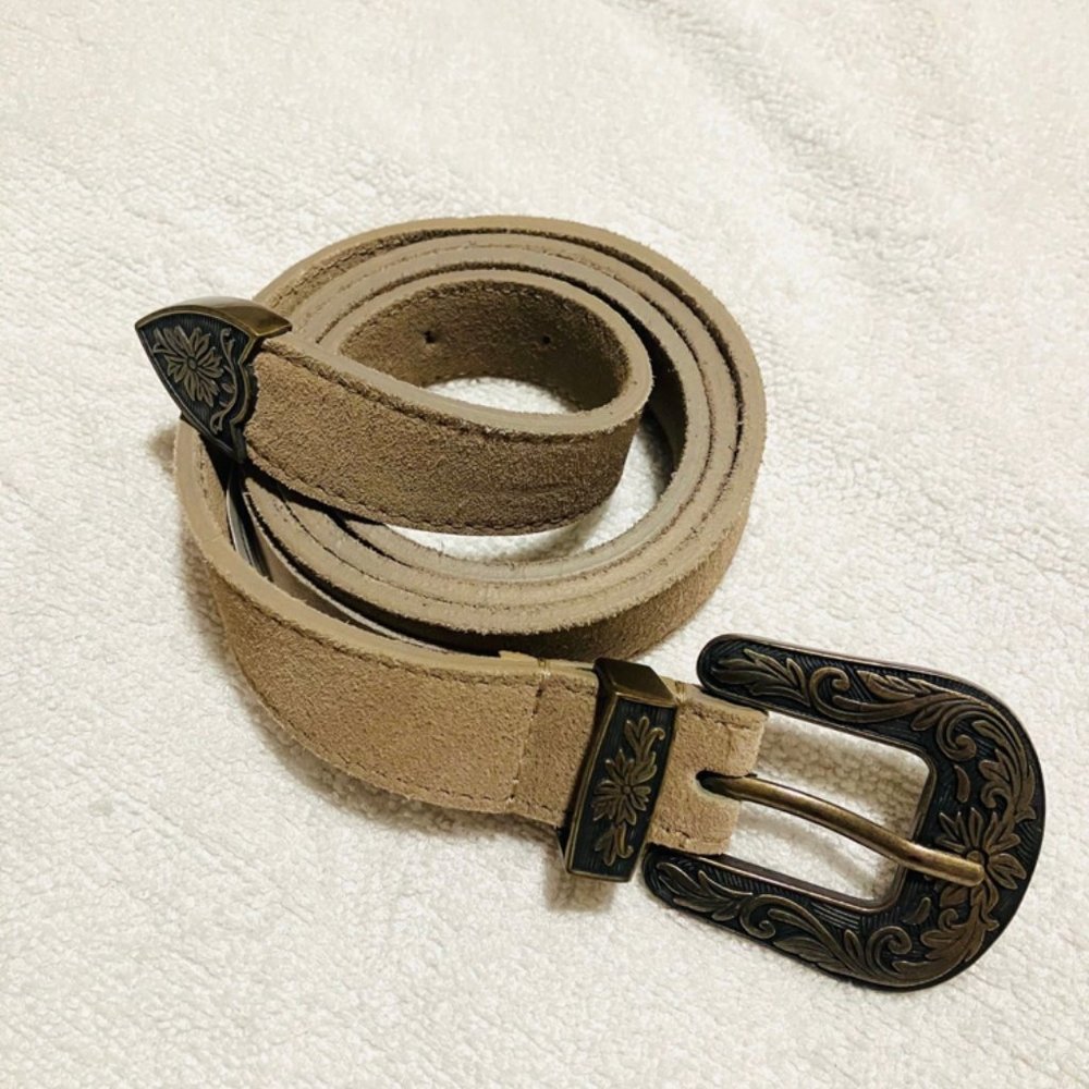 Free People Wildwood suede belt size S/M